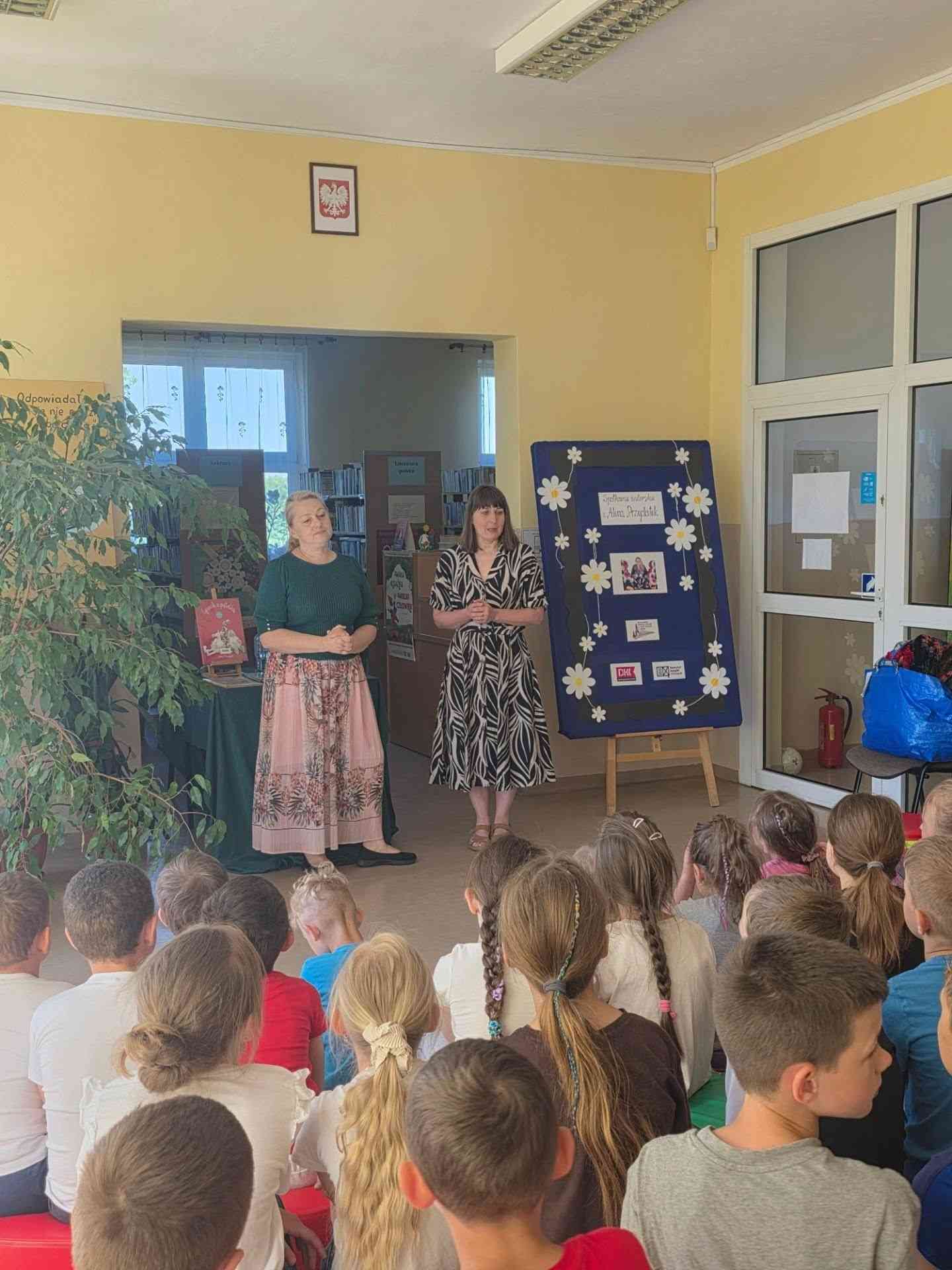 Spotkanie autorskie z Aliną Przydatek w Porębie Żegoty